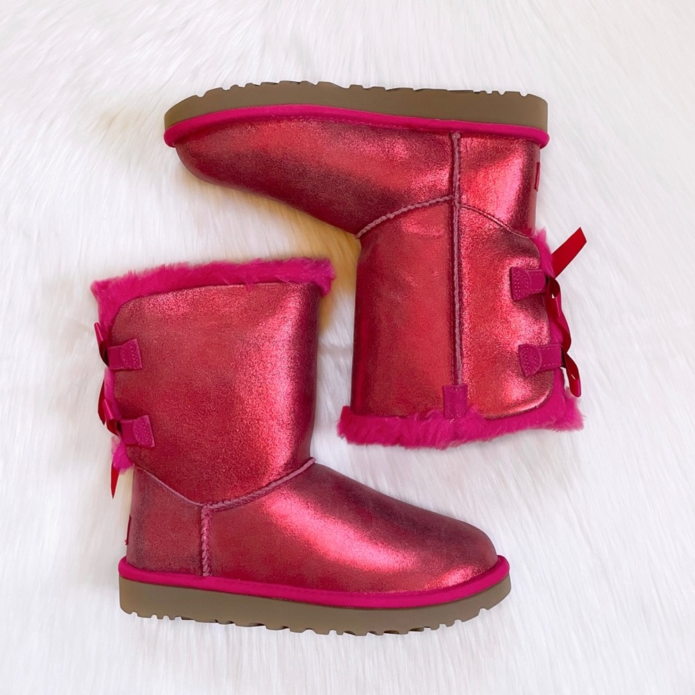 UGG Women’s Bailey Bow Glisten Boots - Picture 7 of 9